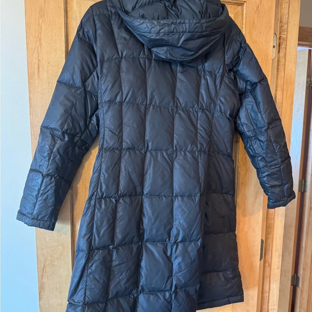 The North Face Black Puffer Jacket - Picture 4 of 4